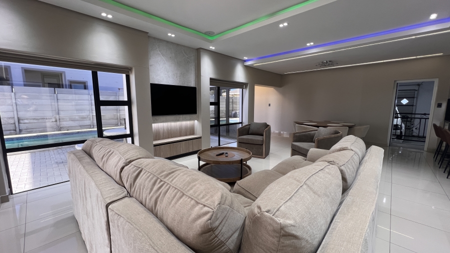 5 Bedroom Property for Sale in Malmesbury Rural Western Cape